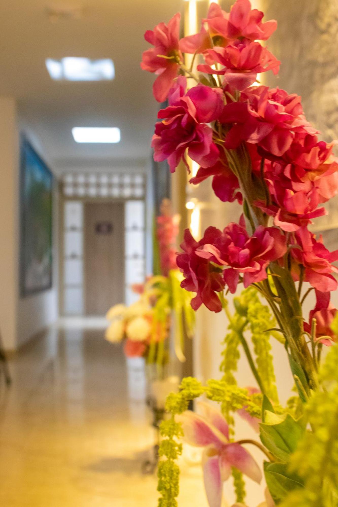 Hotel Plaza Real سانتا روزا دي كابال المظهر الخارجي الصورة